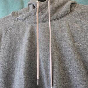 Columbia Light Pink And Grey and Black Sweatshirt